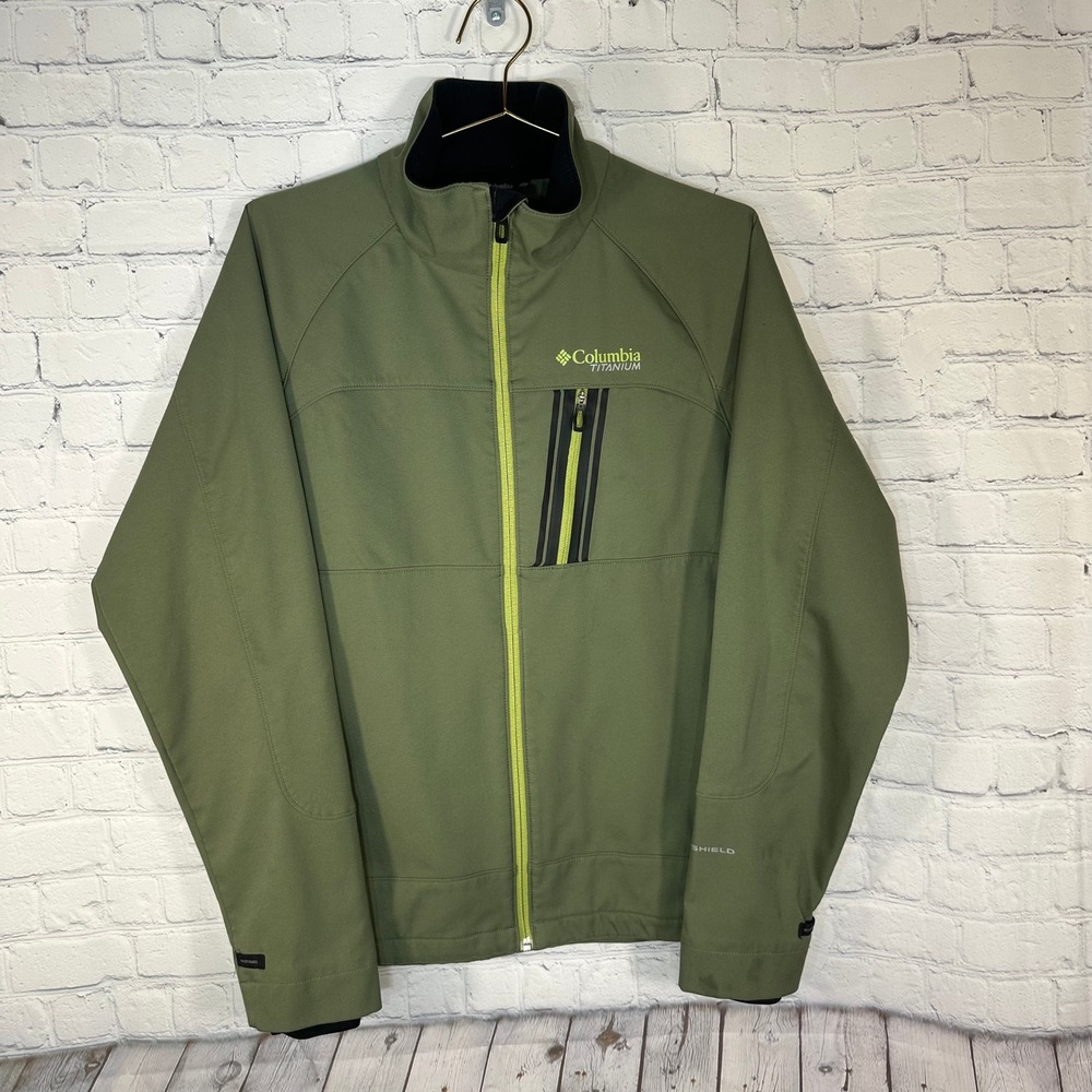 Columbia Titanium Omni-Shield Softshell Jacket Mens Medium Olive Green WM6638